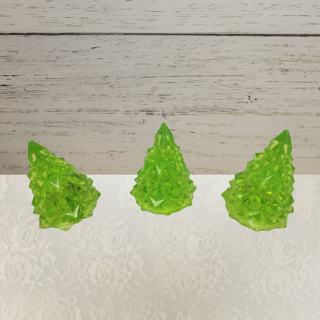 Christmas Tree Resin Décor, 3 Pack