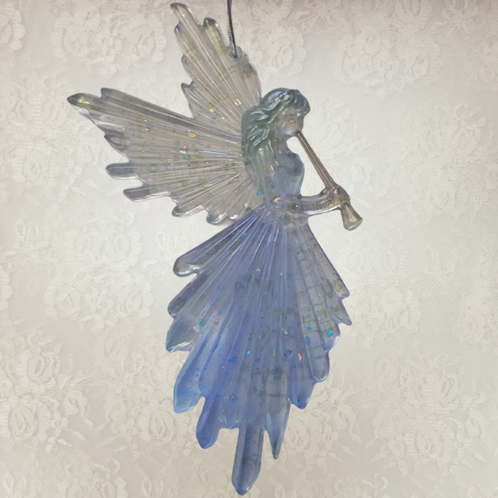 Angels Blowing Horns, 2 Pack Ornaments