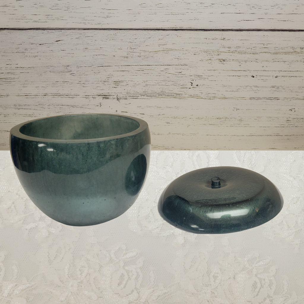 Apple and Apple Jar With Lid