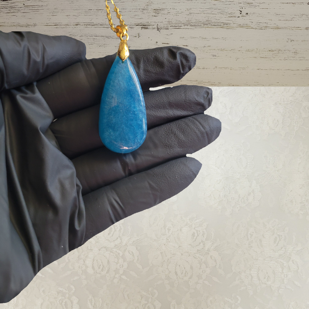 Blue Oval Necklace - Gold Chain