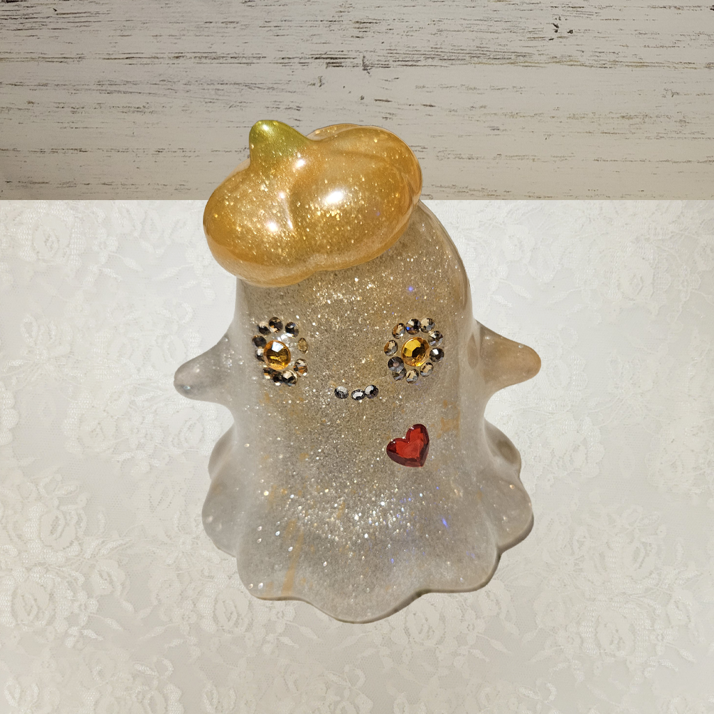 Ghosts With Pumpkin Hats