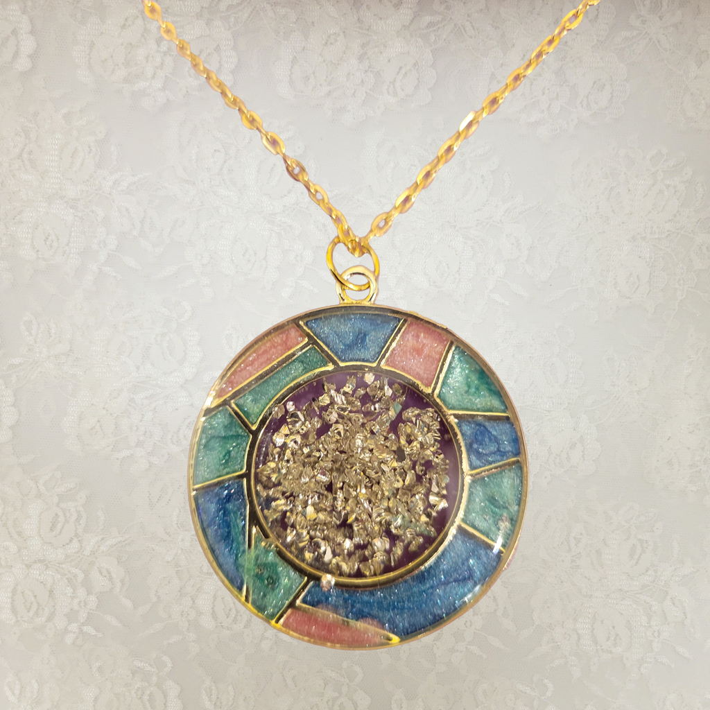 Pearlescent Necklaces Various Shapes