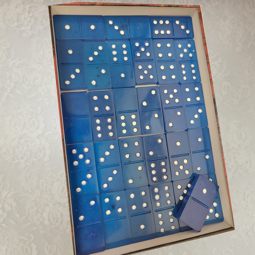 Dominoes