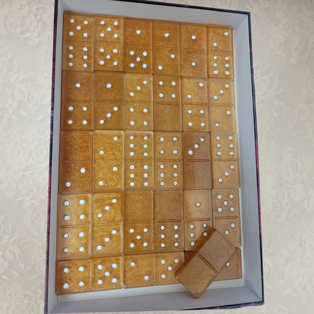 Dominoes