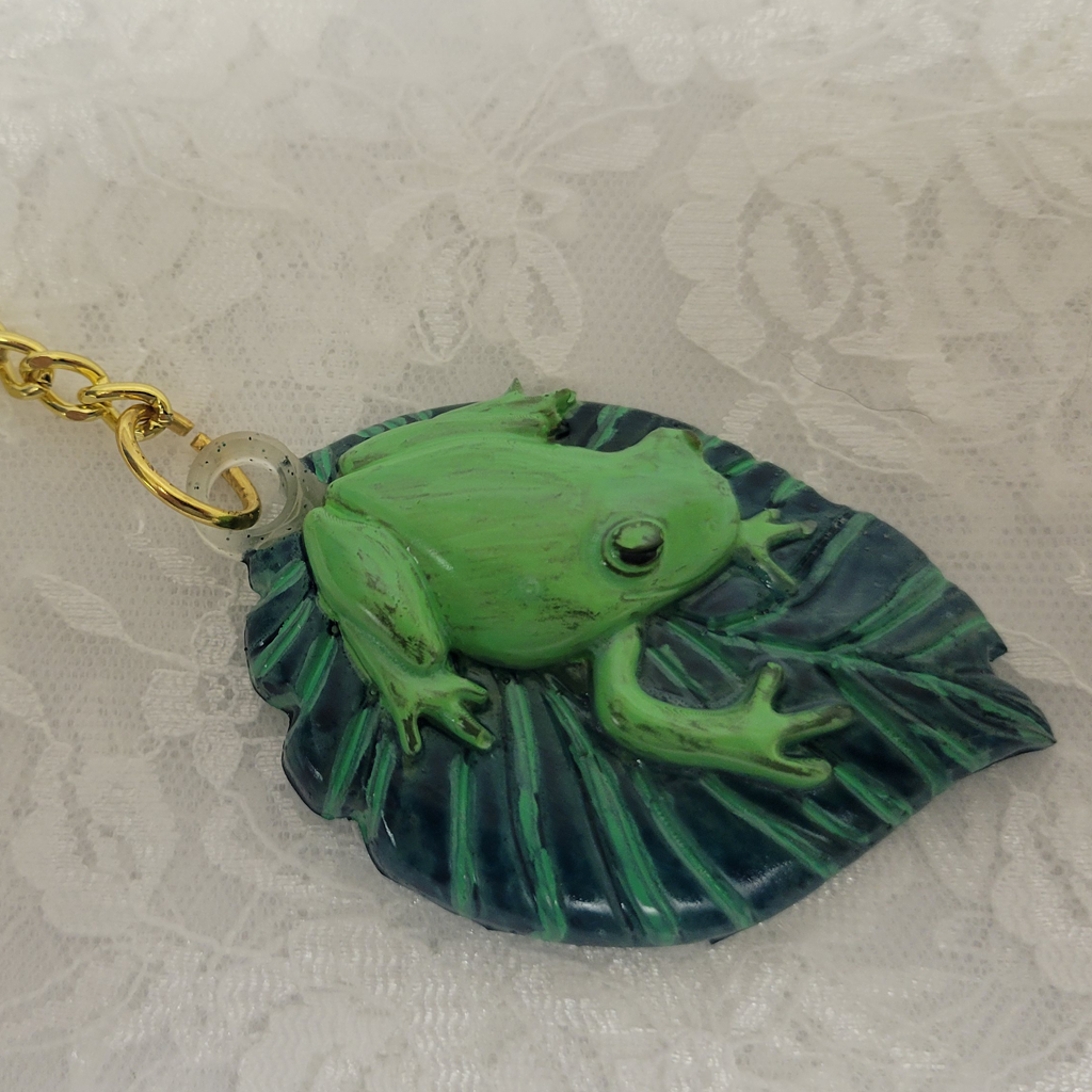 Frog On Pad Keychain