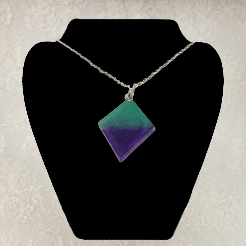 Green and Purple Rhombus Necklaces