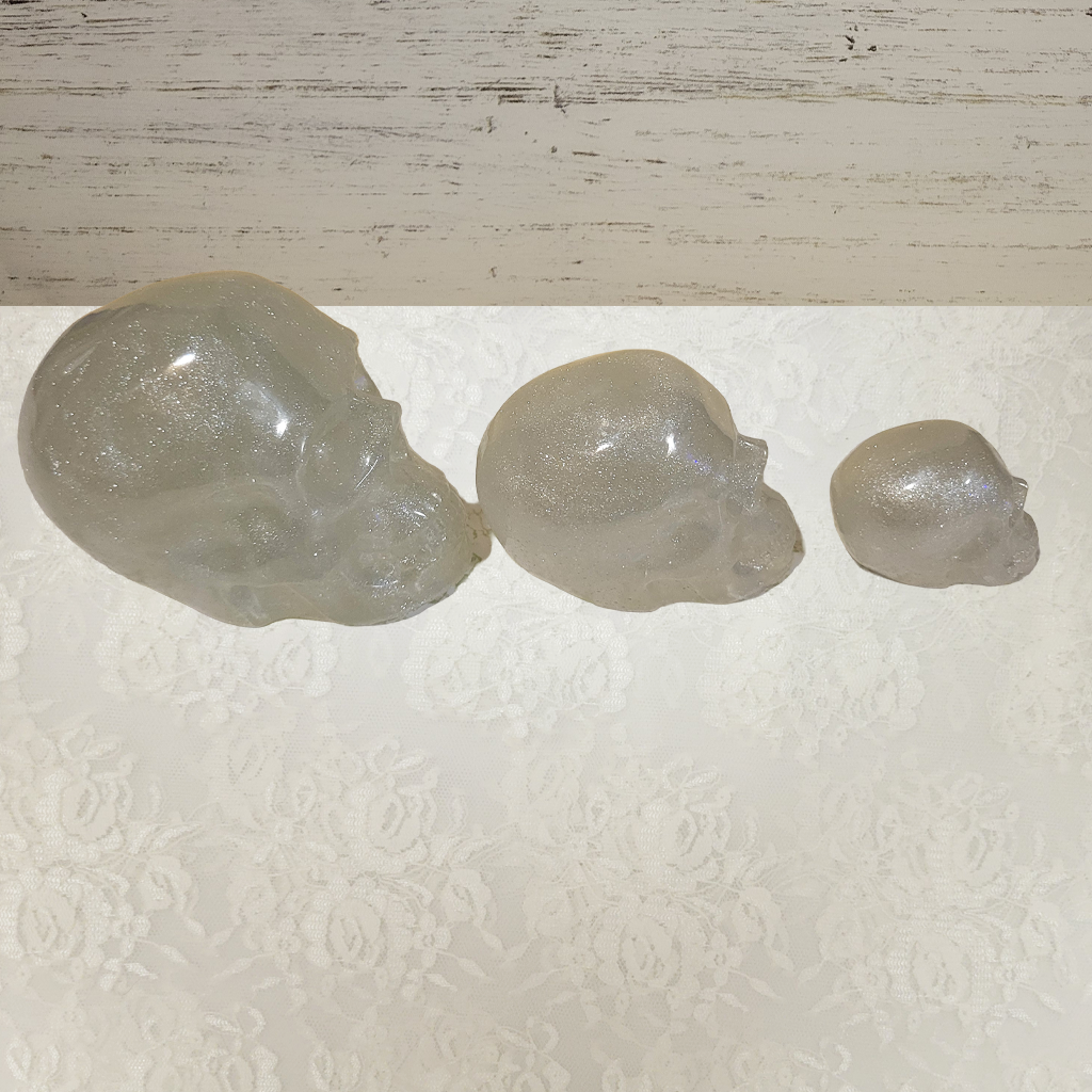 Skulls, 2-3 pk Resin