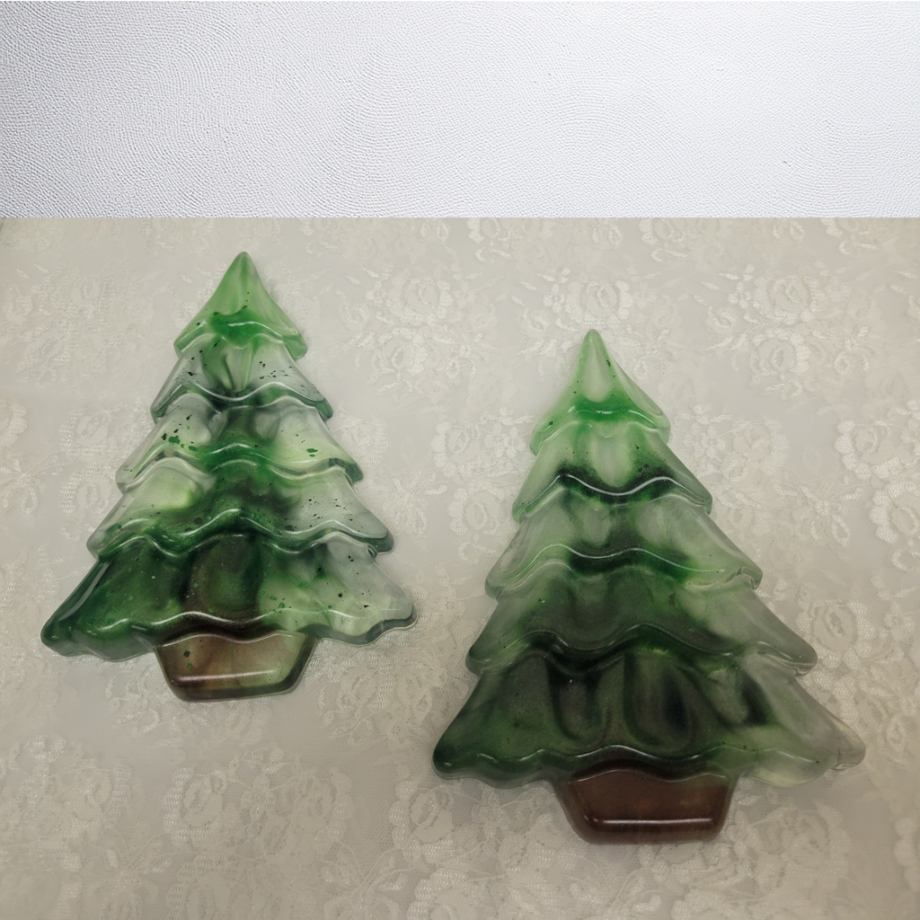 Christmas Resin Wall Plaque, 2 Pack