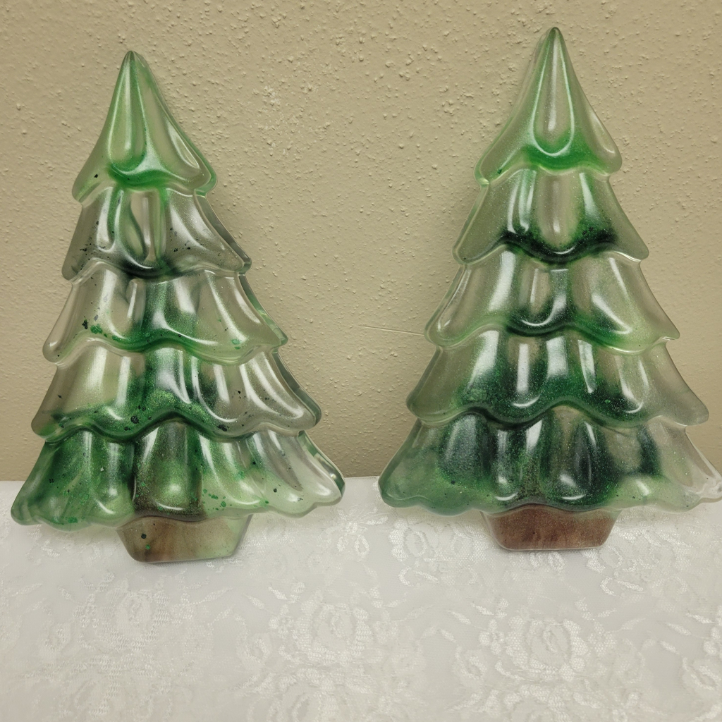 Christmas Resin Wall Plaque, 2 Pack