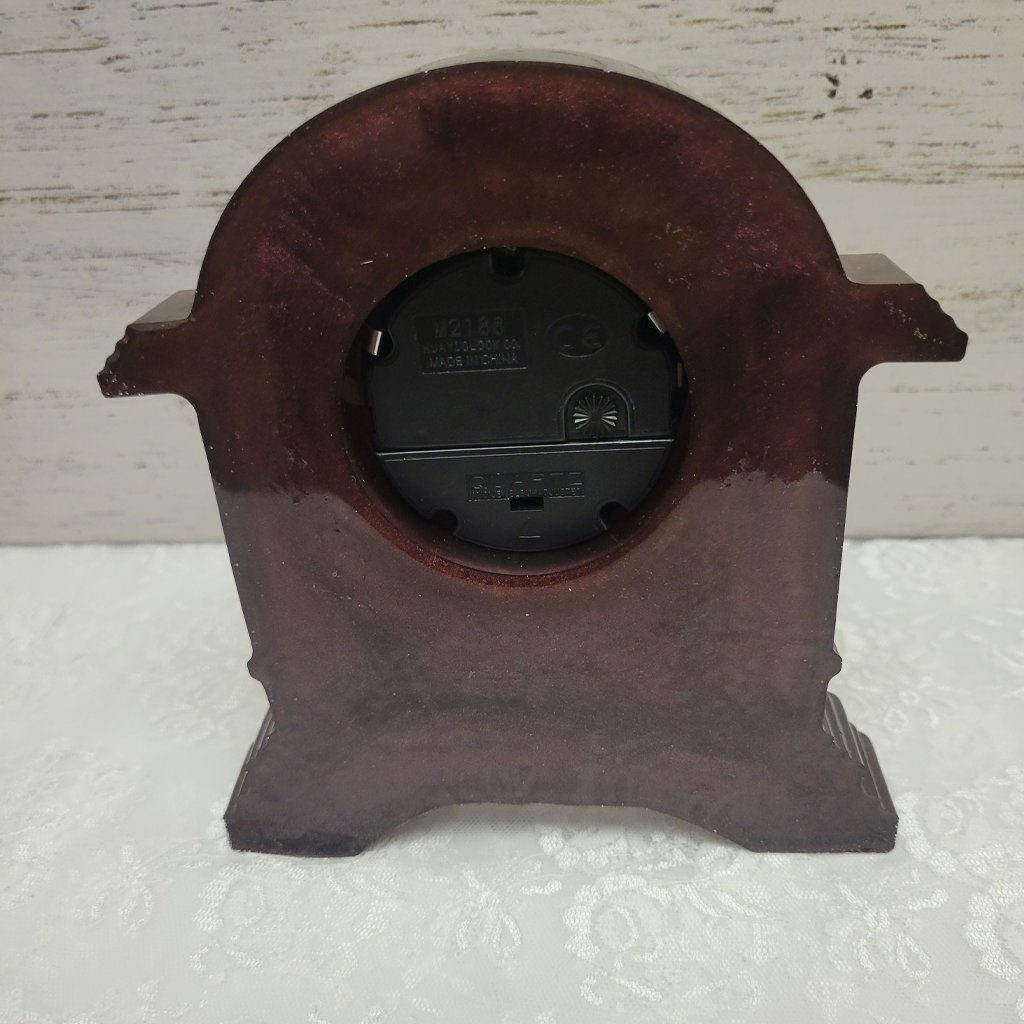Clocks, Vintage Mantel Resin Clocks