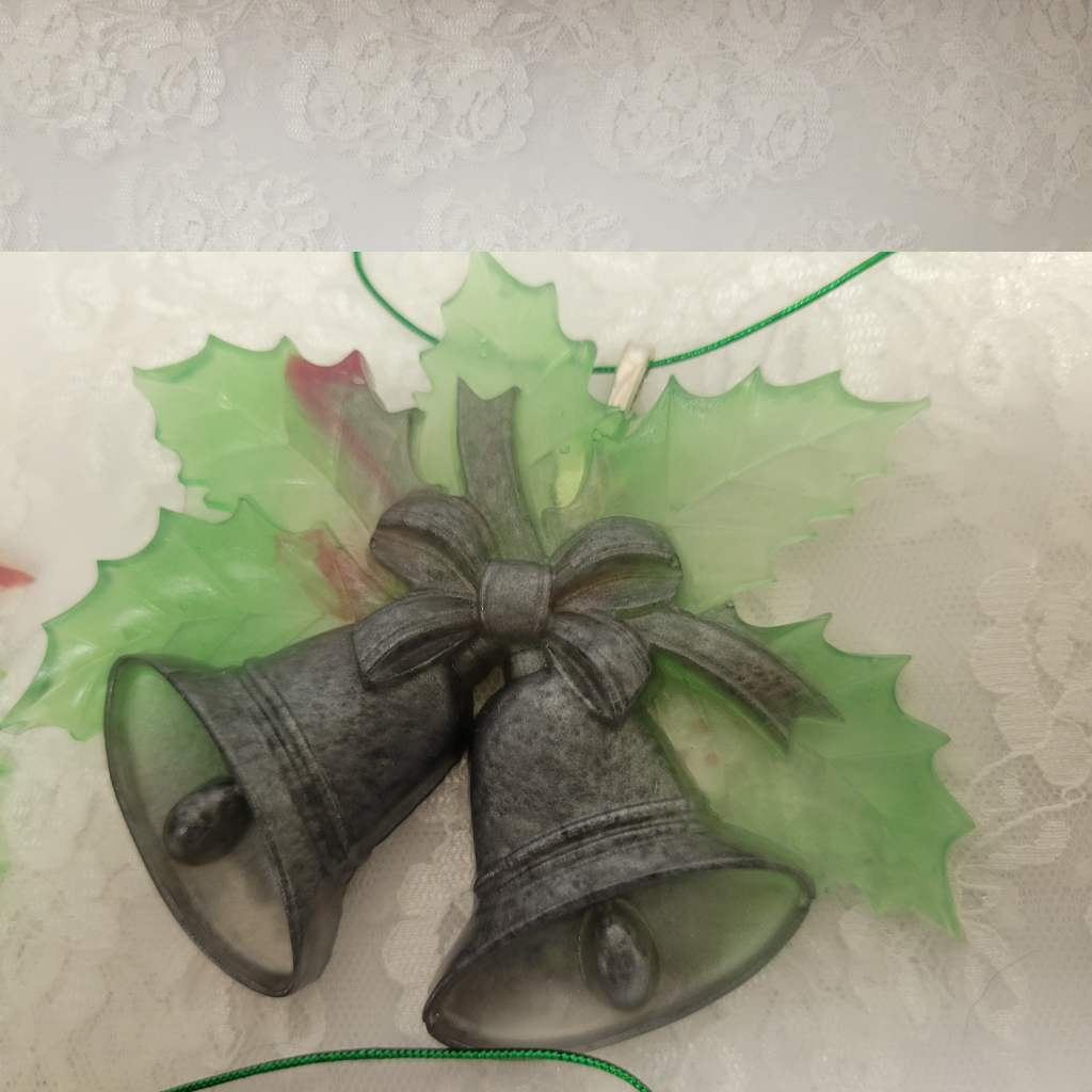 Christmas Bell Ornaments, 4 Pack, 2 Styles